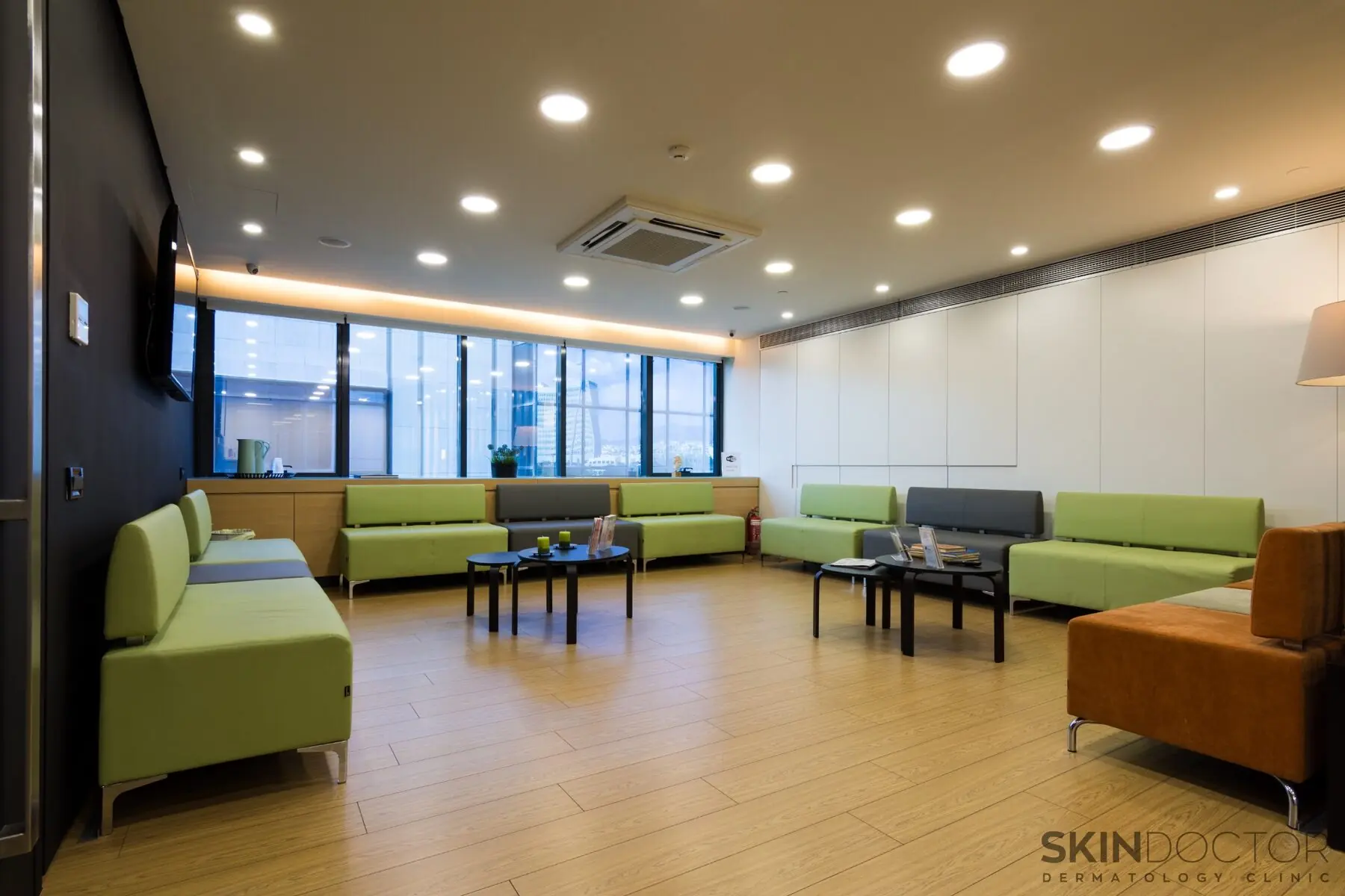 Η αίθουσα αναμονής της SkinDoctor